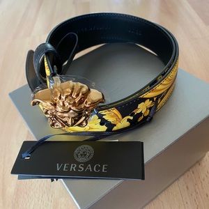 Versace Barocco Palazzo Medusa Head Buckle Leather Belt